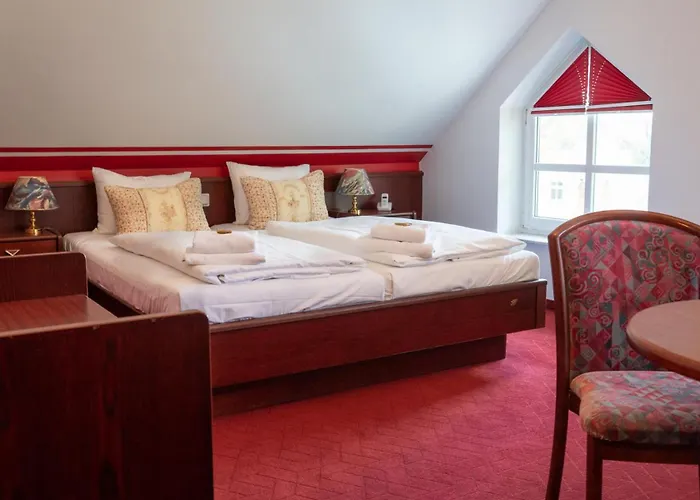 Parkhotel Garni Hotel 3*